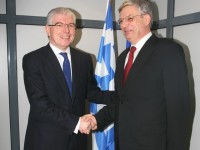 Συνάντηση Πολιτικής Ηγεσίας με τον Ευρωπαίο Επίτροπο αρμόδιο για θέματα υγείας και προστασίας των καταναλωτών